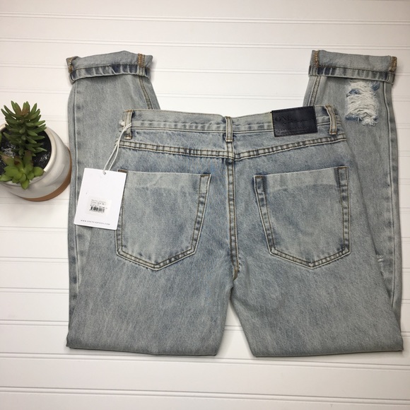 One Teaspoon Distressed Awesome Baggies Jeans - Picture 2 of 8